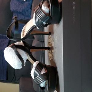 New Vince Camuto Pascale 9.5 Black Heels Platform